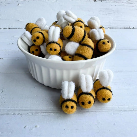 One Felt Bee