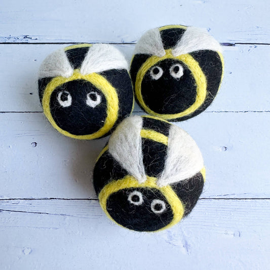 Bee Design Felt Ball